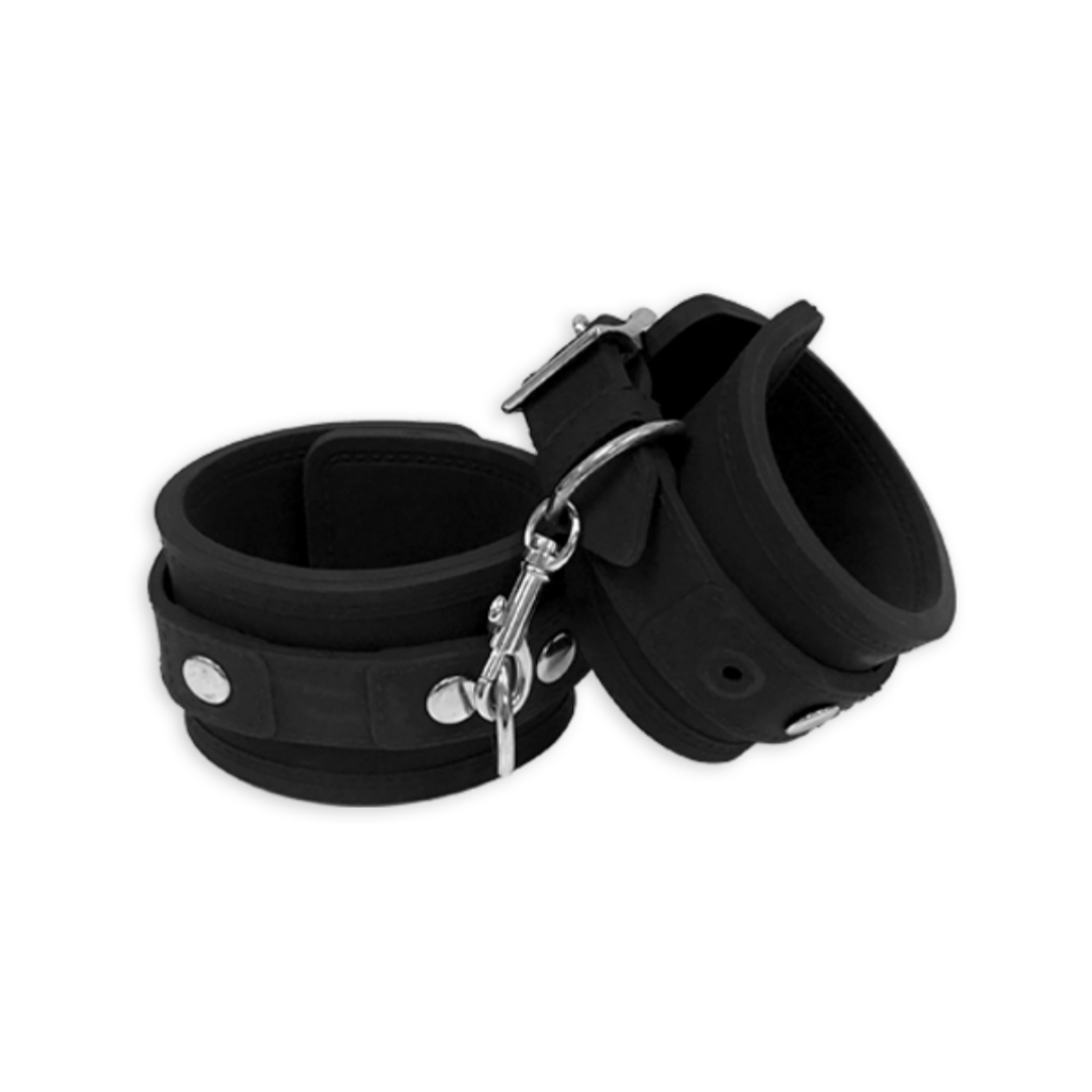 Onyx Handcuffs - PR by Sandy